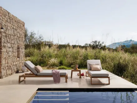 Lettino Jeremy in teak e tessuto di Bizzotto