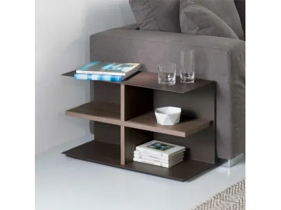 Tavolino da affiancare al divano, Square in acciaio e in laminato ecologico noce di Kermes divani