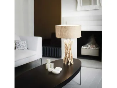 Lampada da tavolo Driftwood con struttura formata da rami di legno naturale con diffusore rivestito in tessuto di Ideal Lux