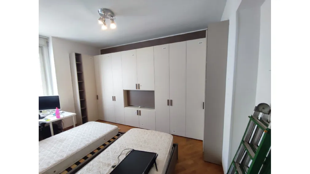 Armadio su Misura Sotto Trave: L’Eccellenza Sartoriale di VivaCasa a Nettuno