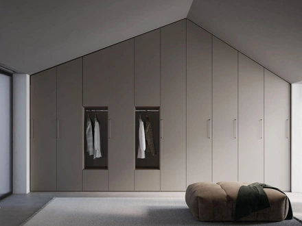 Armadio su misura per mansarda Night 55 di Nardi Interni