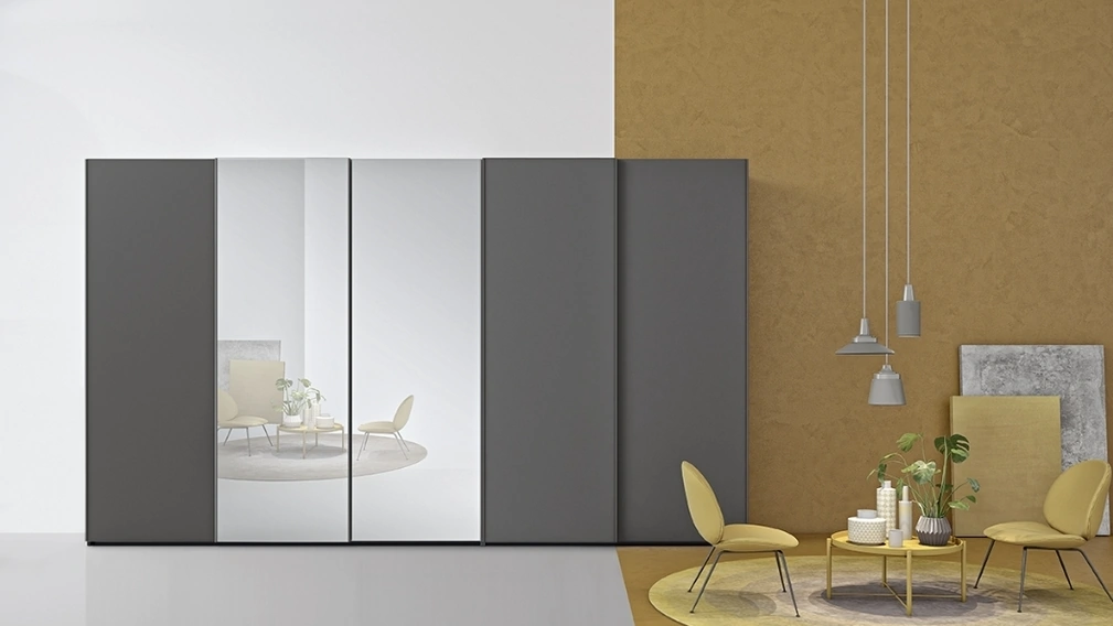 Armadio Linear U35 di Colombini Casa