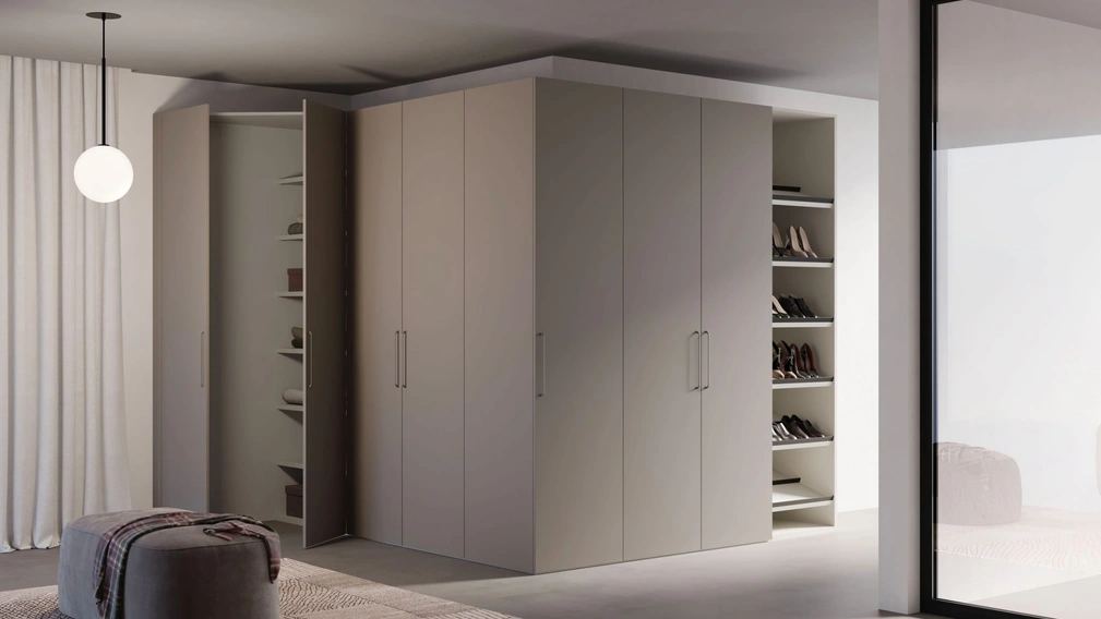 Armadio angolare Night 52 con scarpiera di Nardi Interni