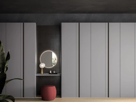 Armadio ad ante battenti Aries Night 14 in laccato opaco Basalto di Orme