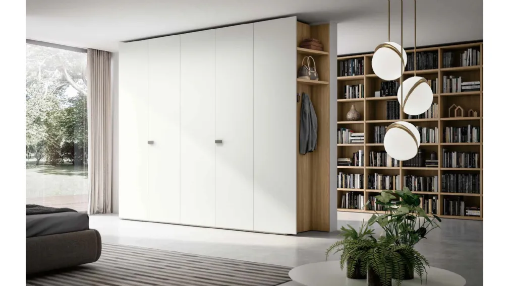 Armadio con anta battente in laccato bianco opaco Sintesi di Imab