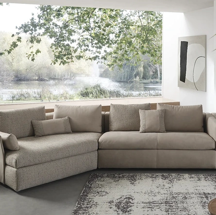 Divano in tessuto Hermes di Delta Salotti