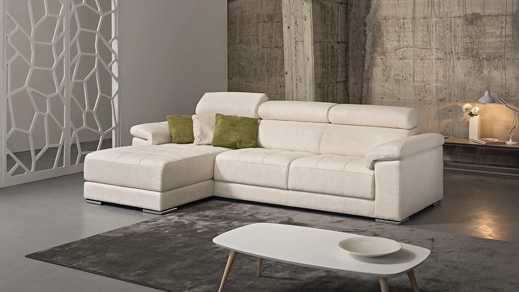 Divano con penisola Liverpool di Delta Salotti