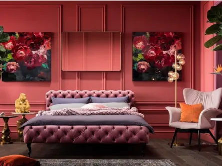 Letto Desire in Velluto Rosa con testiera di Kare Design