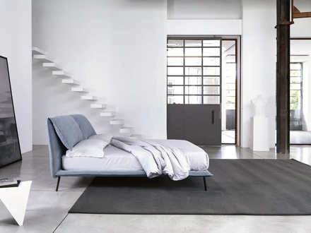 Letto in tessuto imbottito Eos di Noctis