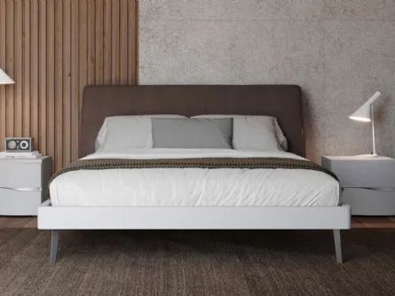 Letto in laccato opaco Narciso con testiera in tessuto di Giessegi