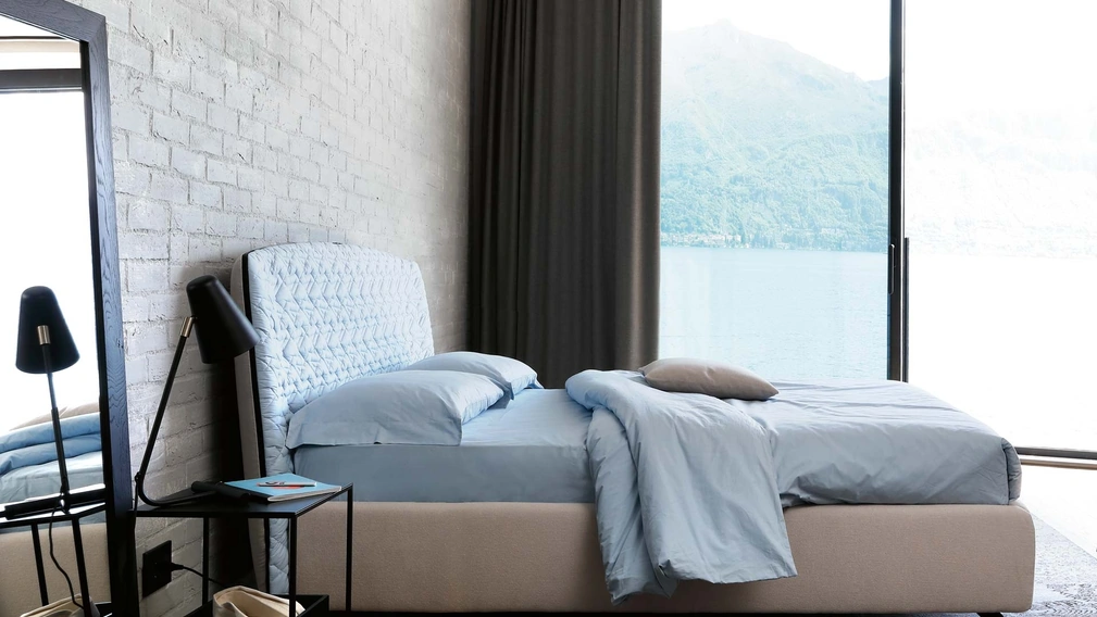 Letto Cama con testiera di Noctis
