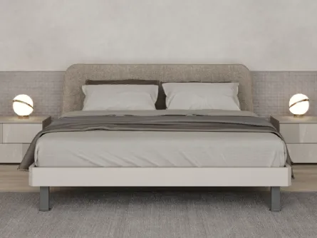 Letto in laccato opaco con testiera in tessuto Pouf di Giessegi