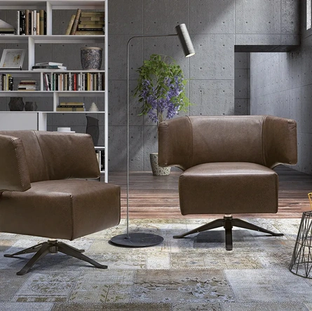 Poltroncina in pelle Dorè di Delta Salotti