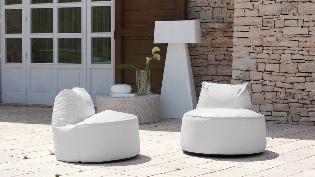 Poltroncina in tessuto Frog di Delta Salotti