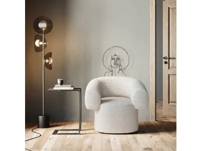 Poltroncina girevole Maye di Kare Design