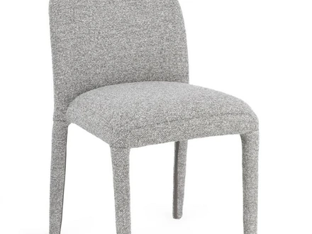 Sedia Antara di Bizzotto