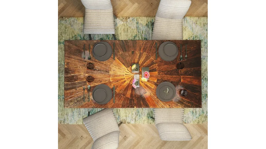 Tavolo Conley con top in vetro e legno di acacia, mango e riciclato di Kare Design