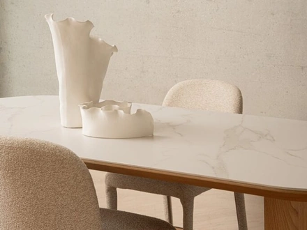 Tavolo con top in ceramica Gavriel di Bizzotto