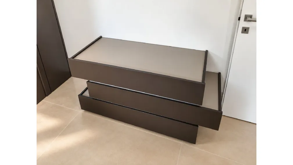 Come Arredare un Attico a Latina: Eleganza Modern Luxe tra Zona Notte e Living