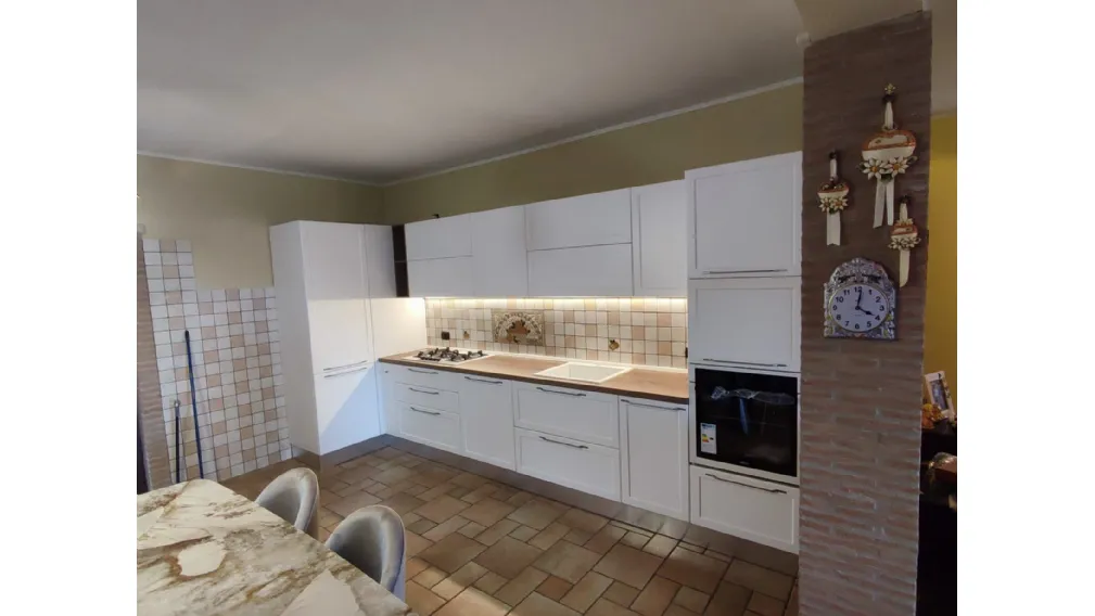 Tradizione Rinnovata: Il Fascino del Casale a Roccagorga tra Design e Funzionalità