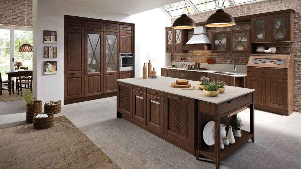 Cucina Classica Bellagio con isola in Frassino tinto Noce di Aran