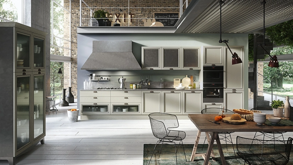 Cucina Classica lineare Magistra in Frassino laccato Verde con inserto in metallo invecchiato di Aran 