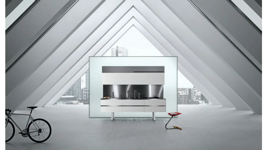 Cucina Design lineare Sipario in Fenix Bianco Alaska e Acciaio inox di Aran