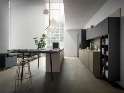 Cucina Design con isola XXL 07 in laccato opaco Ottawa e laminato Fenix Castoro di Astra