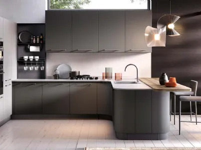 Cucina Moderna con penisola Aurora finitura laccato Latte e Grafite opaco di Evo Cucine