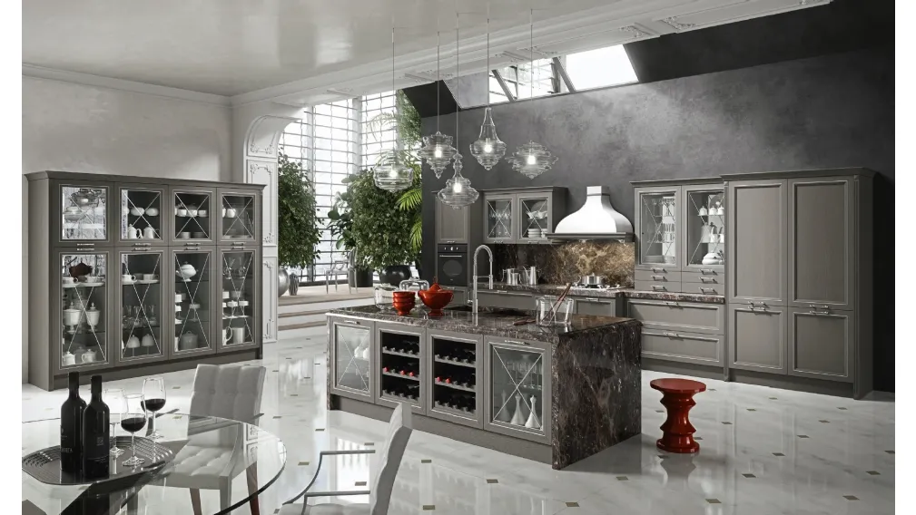 Cucina Shabby Chic con isola Magistra in Frassino laccato Titanio decapè con inserto argento di Aran