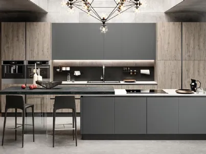 Cucina su misura con isola Eos in HPL Alevè Acero e Glass Grigio opaco di Evo Cucine