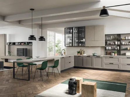 Cucina su misura angolare con penisola Old Line 02 in Frassino laccato finitura Terranova e pensili in laminato materico finitura Resina Sabbia di Astra