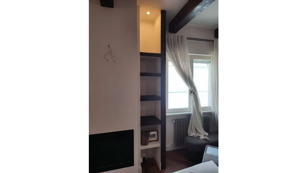 Eleganza su Misura: Falegnameria e Design in un Appartamento nel centro storico di Latina