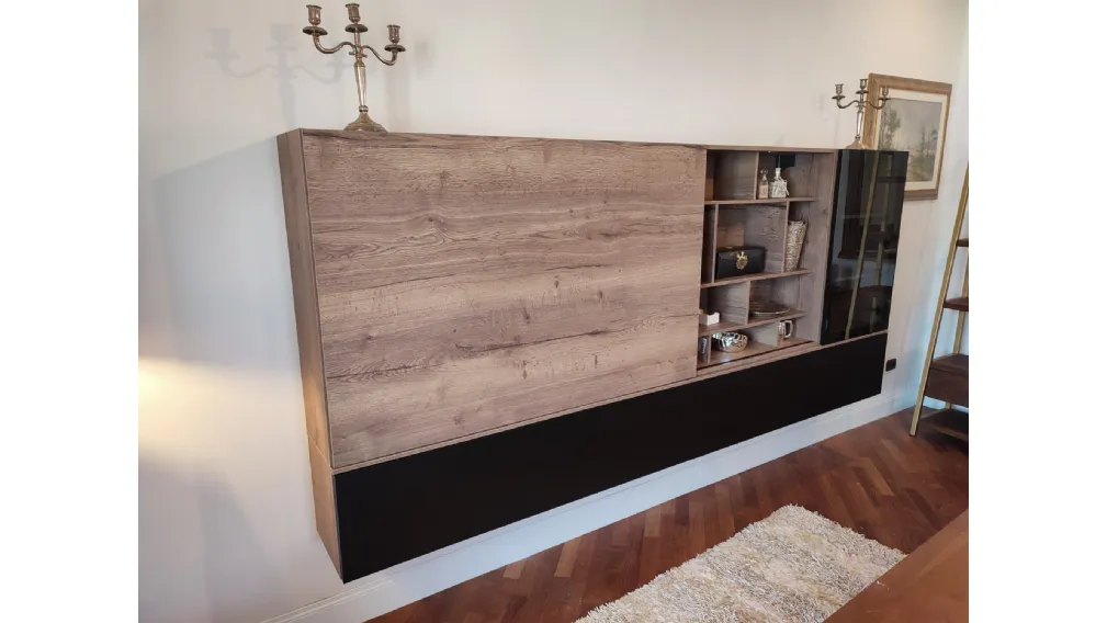 Eleganza su Misura: Falegnameria e Design in un Appartamento nel centro storico di Latina