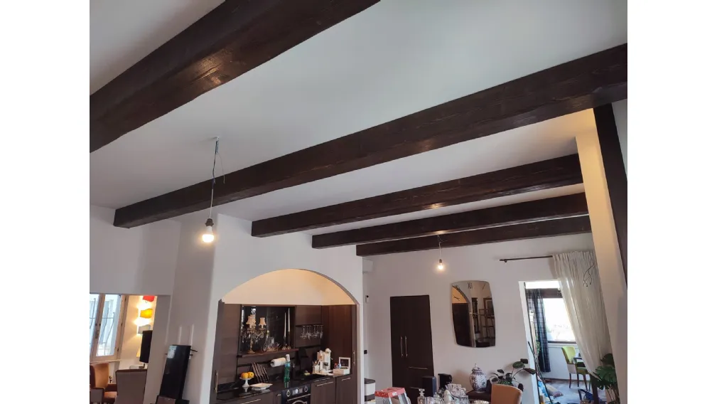 Eleganza su Misura: Falegnameria e Design in un Appartamento nel centro storico di Latina