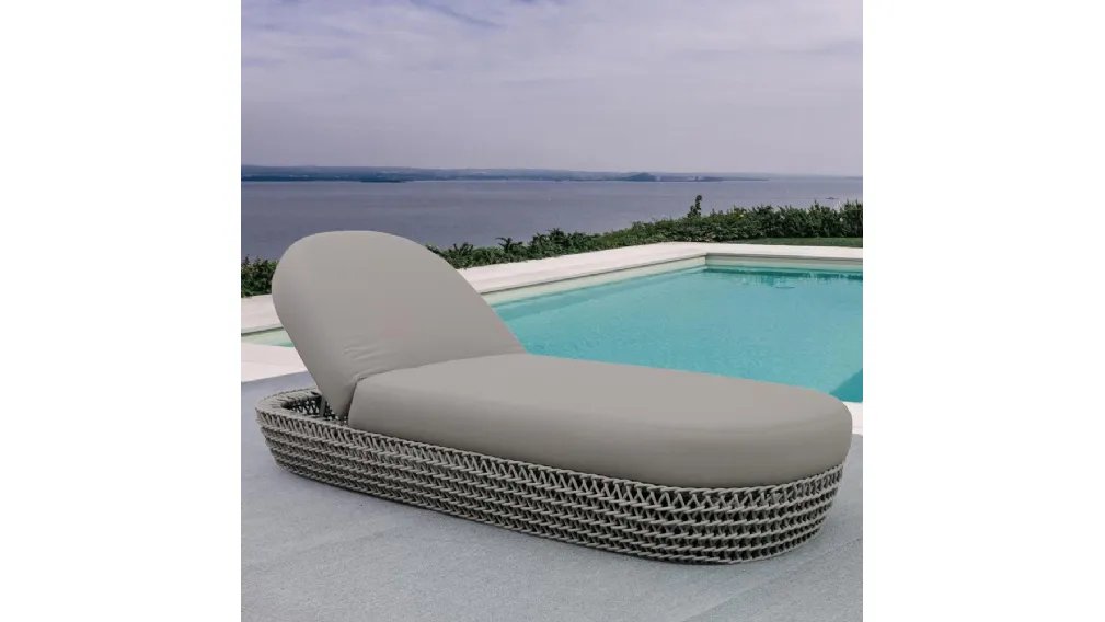 Lettino Couch in tessuto con struttura in alluminio rivestito con corda intrecciata di La Seggiola