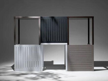 Tavolo quadrato per esterni Cube in polipropilene con struttura in acciaio verniciato di Nardi