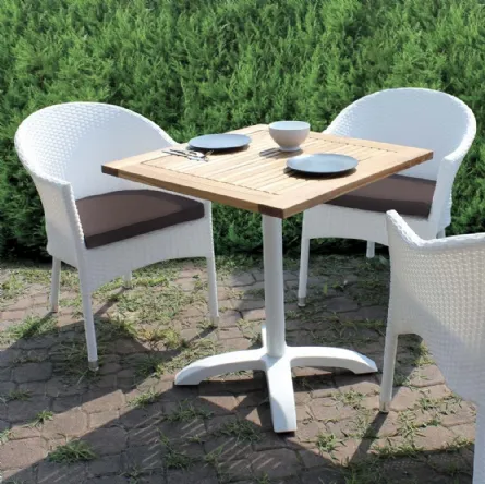 Poltroncina da giardino Greenfield con struttura in alluminio rivestita in fibra di polipropilene intrecciata a mano di La Seggiola