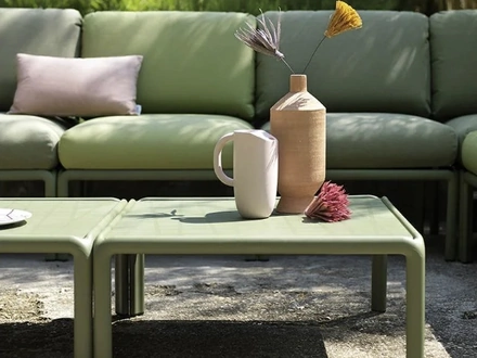 Tavolino da esterni in polipropilene Komodo di Nardi