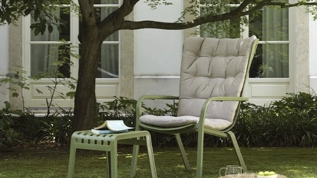 Sgabello Poggiapiedi per esterni in polipropilene Poggio di Nardi